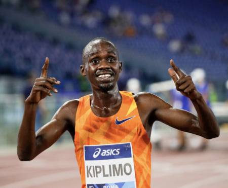 Киплимо вернул мировой рекорд на полумарафоне — и подошел вплотную к барьеру 57 минут